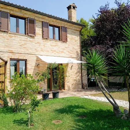 Casa Leprice ベッド・アンド・ブレックファスト SantʼElpidio a Mare