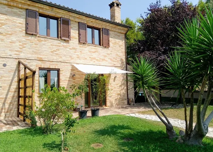 Casa Leprice B&B 산텔피디오 아 마레